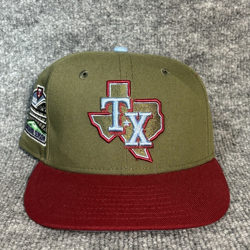 Exclusive New Era Texas Rangers‎ 2-Tone Size 7 1/8 Green / Maroon / Powder Blue